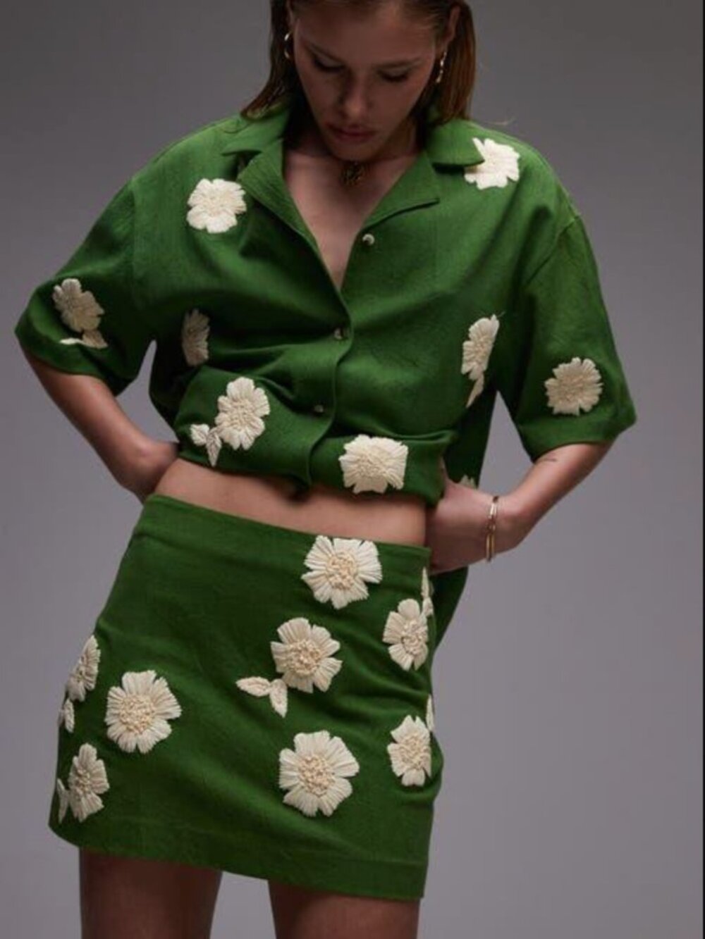 Green Skirt with White Raffia Flowers